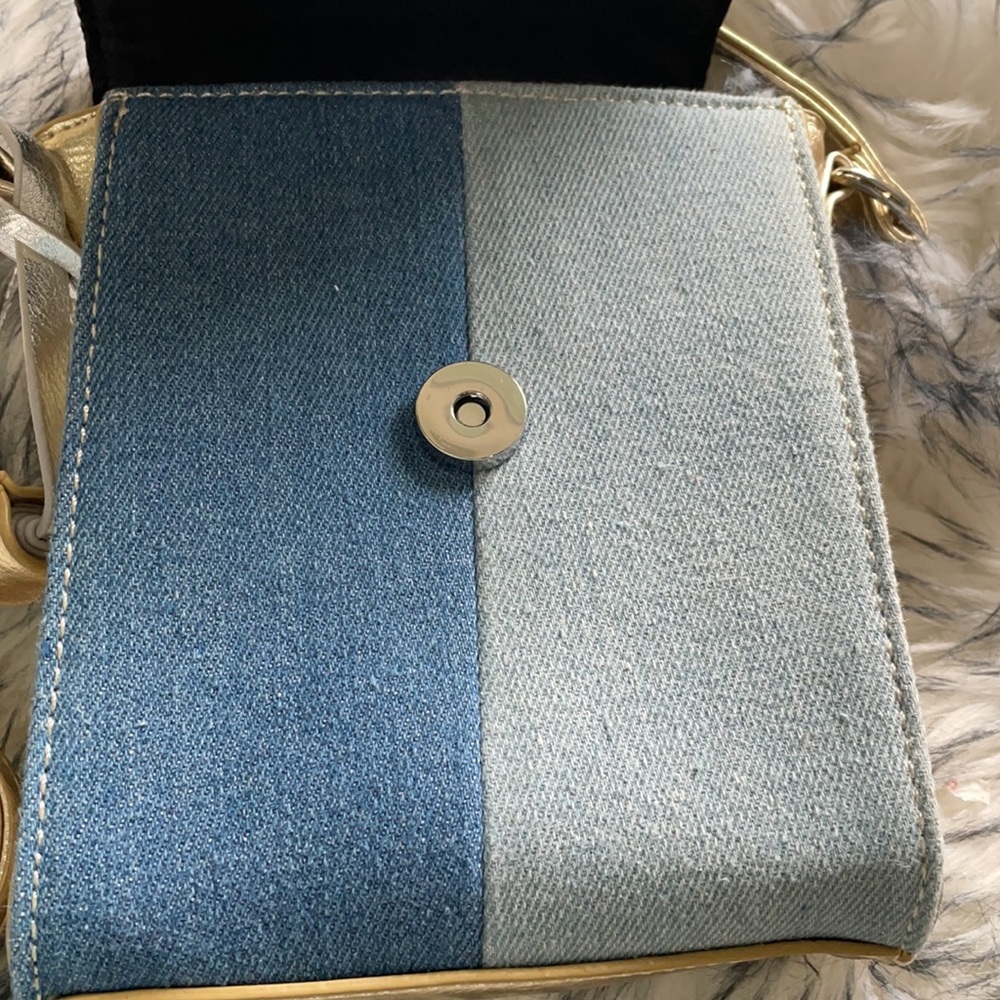 Joseph Ribkoff Crossbody Handbag Purse Denim With Metallic Gold. NWOT - Picture 4 of 7